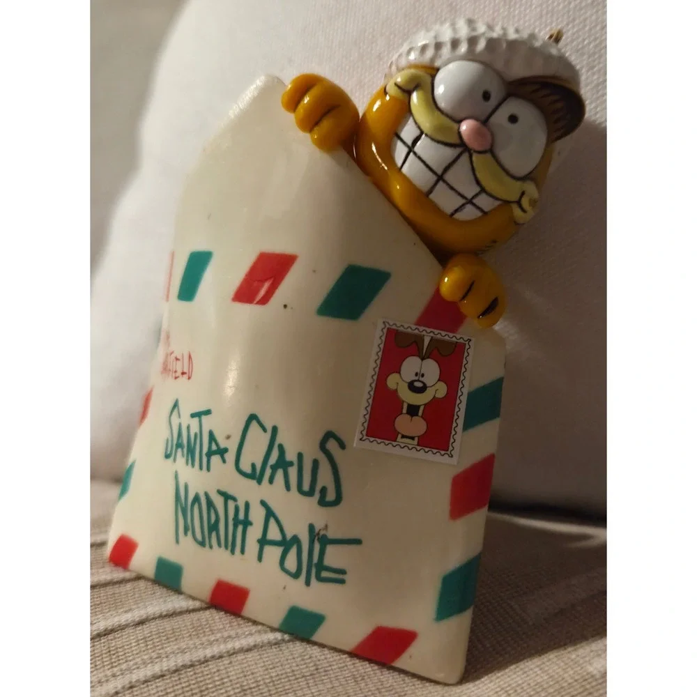 Vintage 1981 Garfield Santa Claus North‎ Pole Envelope Christmas Ornament Odie